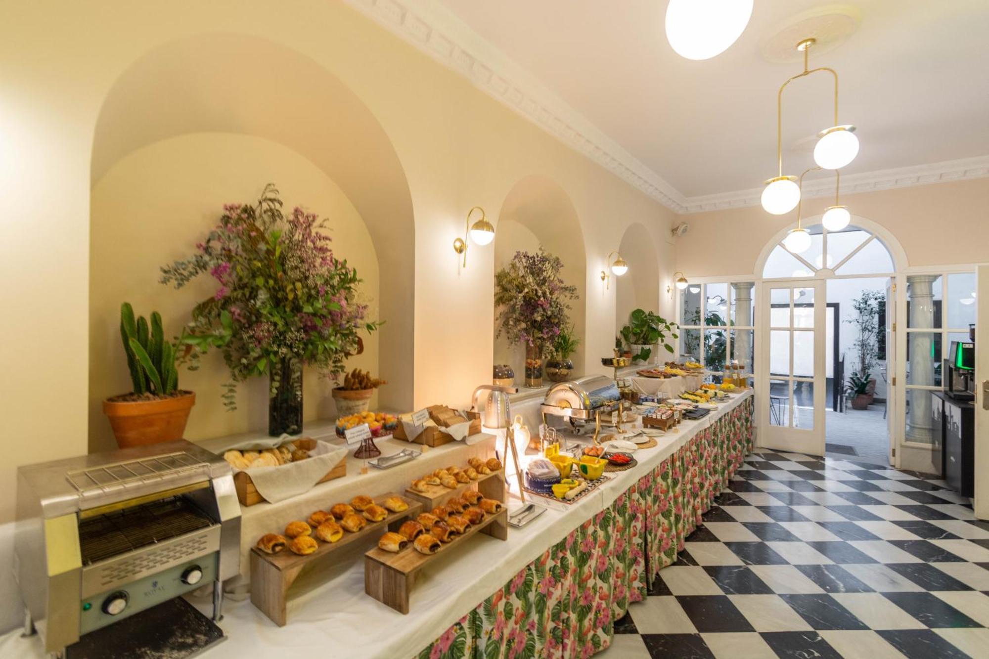 Hotel Boutique Casas De Santa Cruz Севилья Экстерьер фото